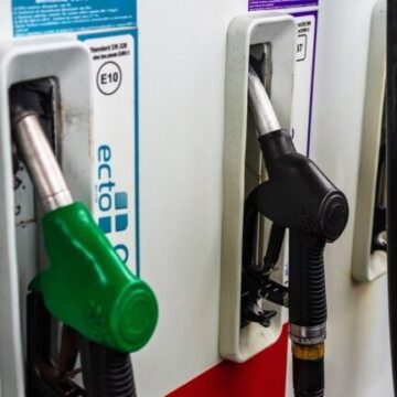 Румыния рискует столкнуться с топливным кризисом после остановки поставок нефти из Казахстана. Цены на заправках могут взлететь