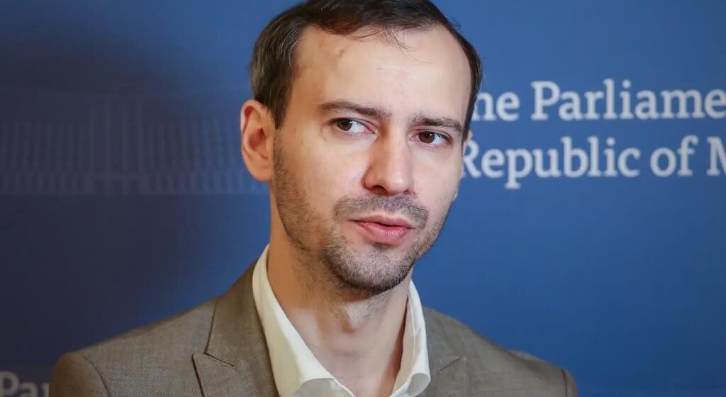 Неясности вокруг приватизации стратегических компаний: парламентская комиссия начала проверку